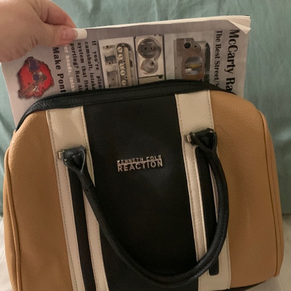 GUC Kenneth Cole Reaction handbag / pocketbook - Picture 8 of 16